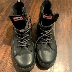 Hunter rain boots by Target Men’s size 13